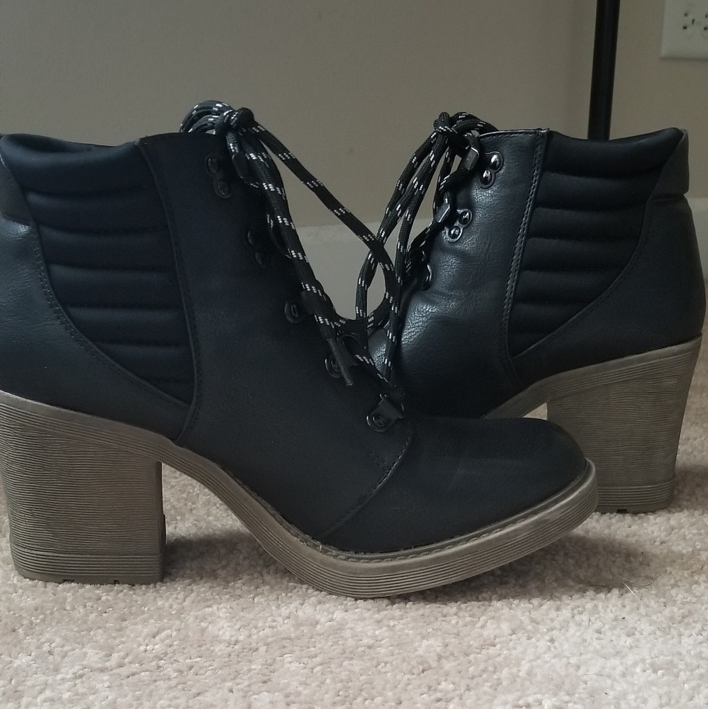 Dirty laundry black Leather Boots